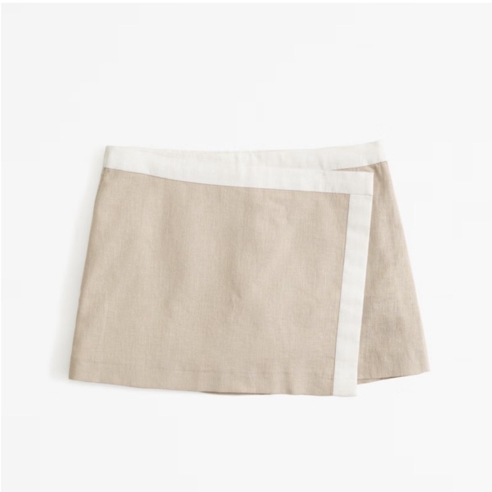 Mid Rise Linen-Blend Tailored Mini Skort